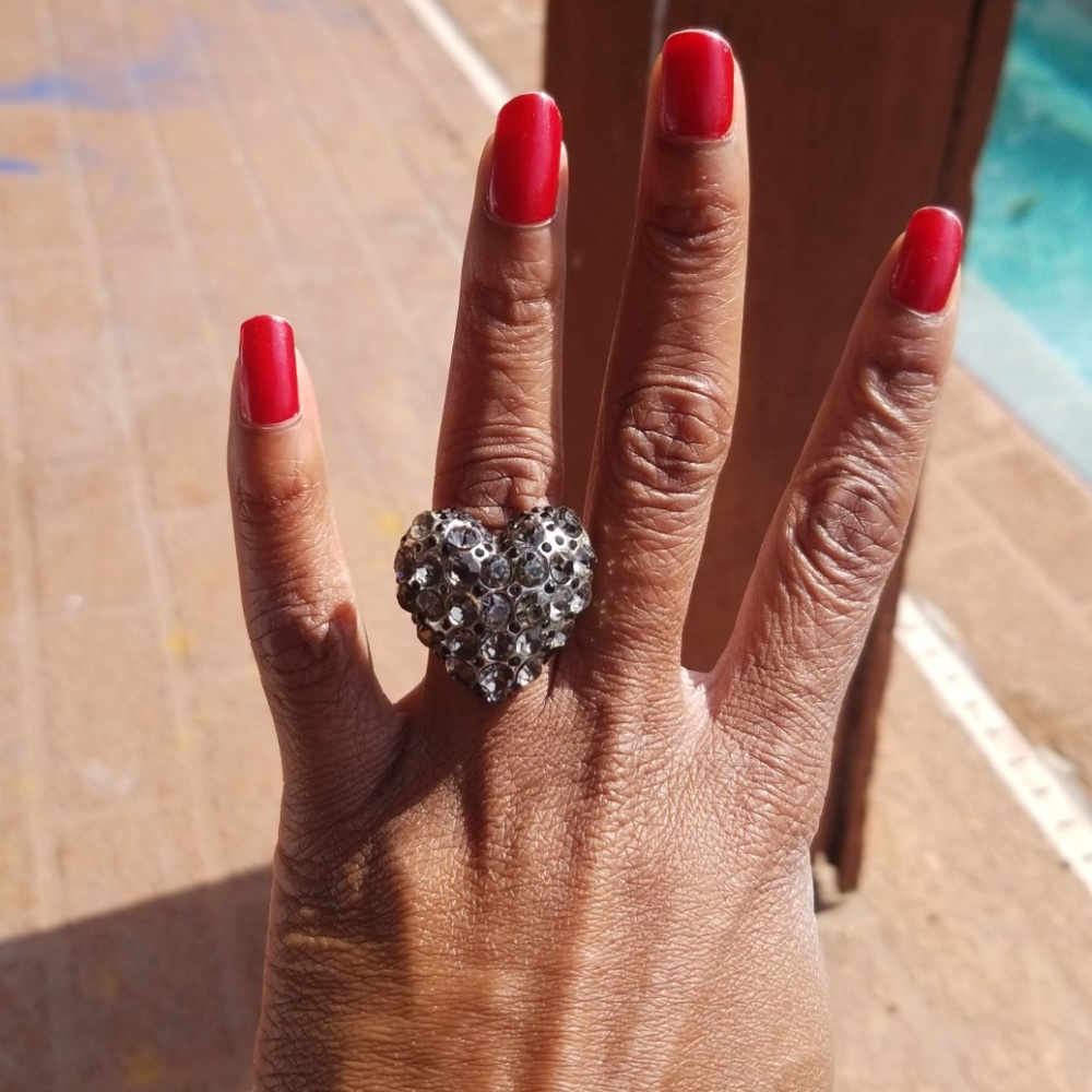 Ring - Picture 5 of 5